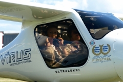 P6113886